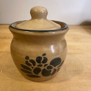 Pfaltzgraff Stoneware Pottery Sugar Bowl and Lid-Folk Art Vintage